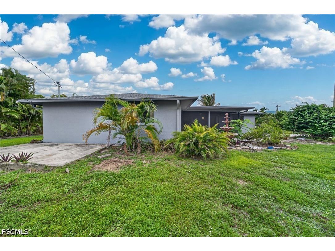 2233 SW 4th Street Cape Coral FL 33991 2026019490 image30