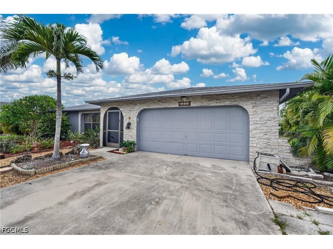 2233 SW 4th Street Cape Coral FL 33991 2026019490 image34