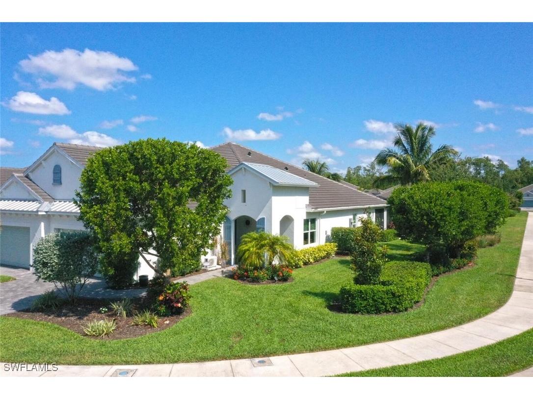 2234 Marquesa Circle Naples FL 34112 225001115 image1