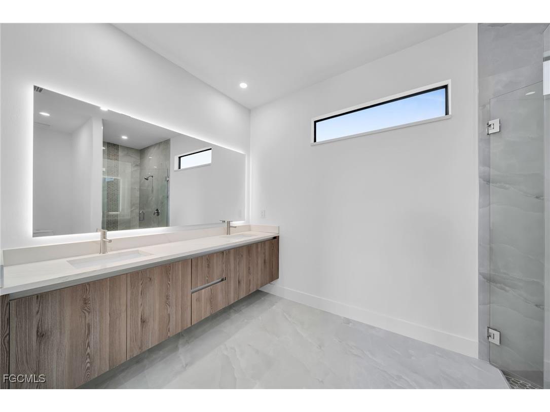 2234 NW 6th Terrace Cape Coral FL 33993 2025023309 image22