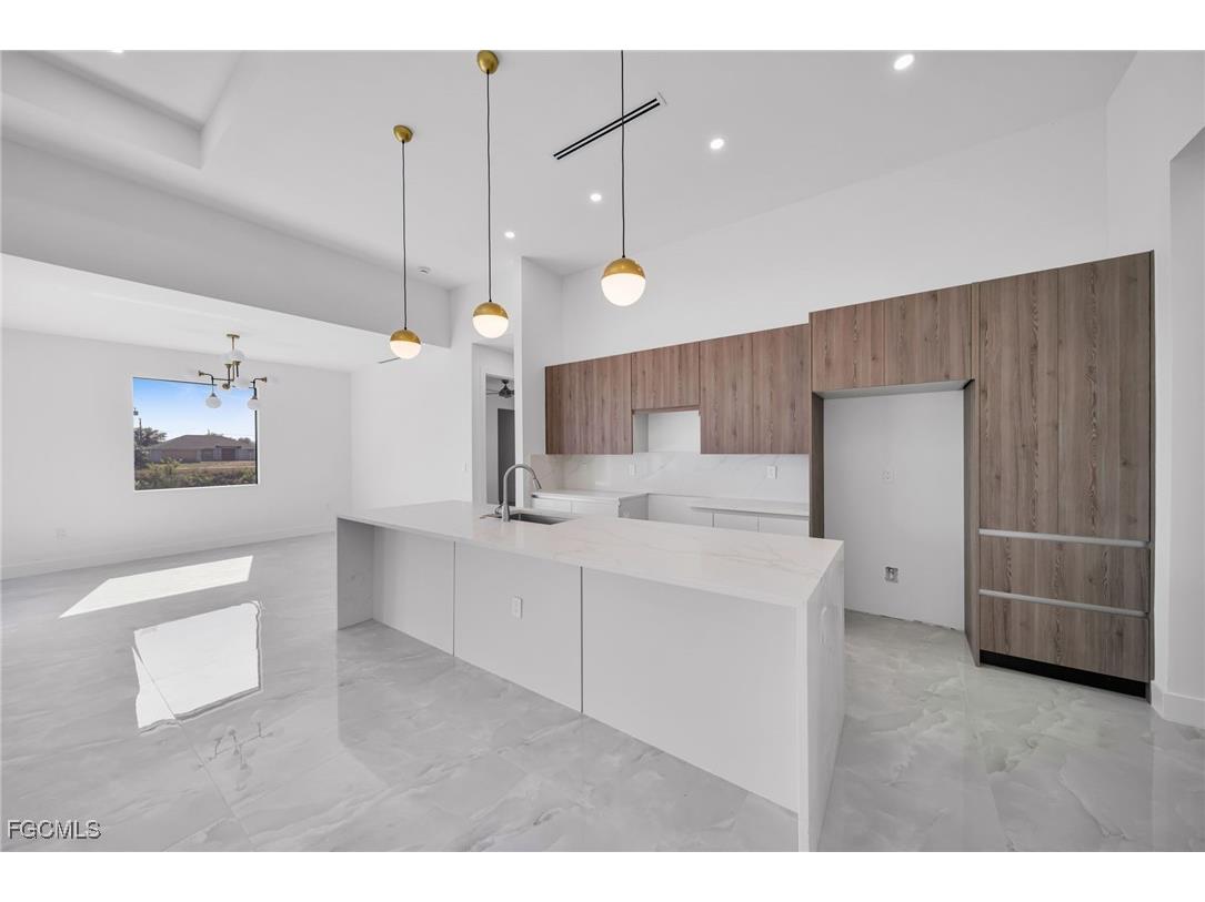 2234 NW 6th Terrace Cape Coral FL 33993 2025023309 image8