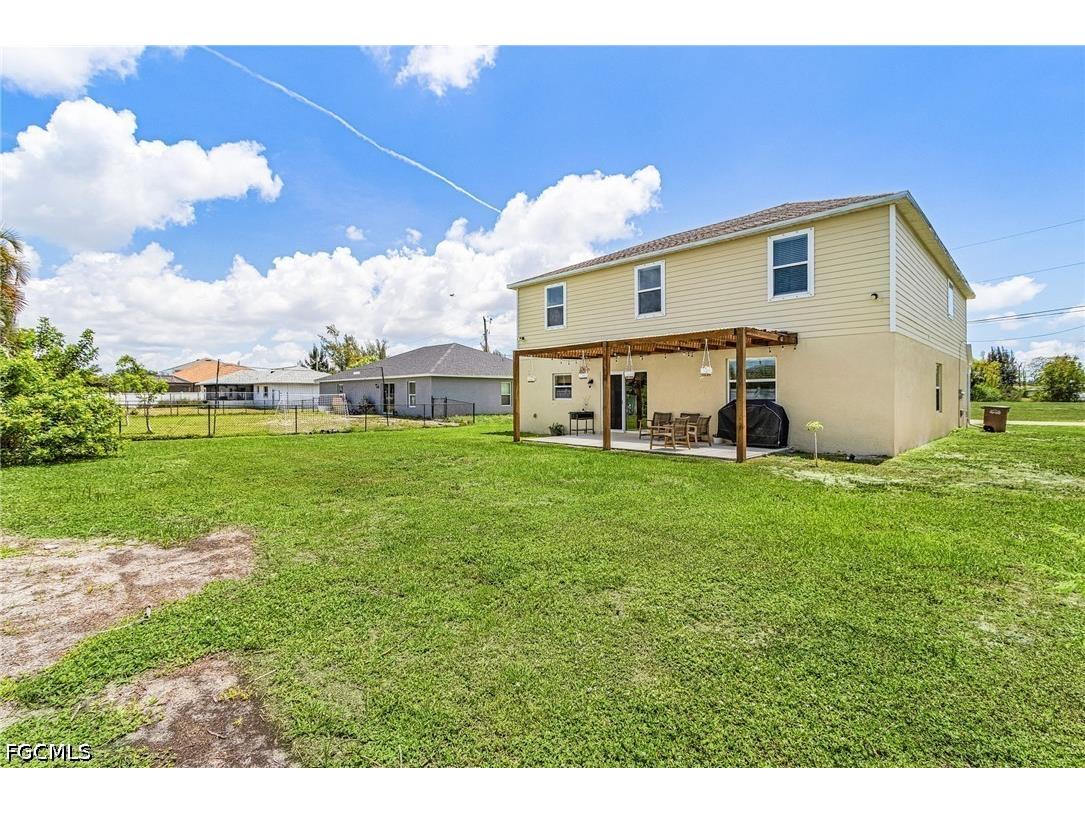 2235 SW 2nd Lane Cape Coral FL 33991 2026003592 image28