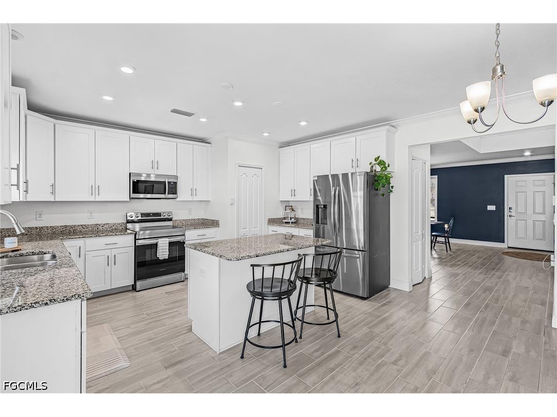 2235 SW 2nd Lane Cape Coral FL 33991 2026003592 image3