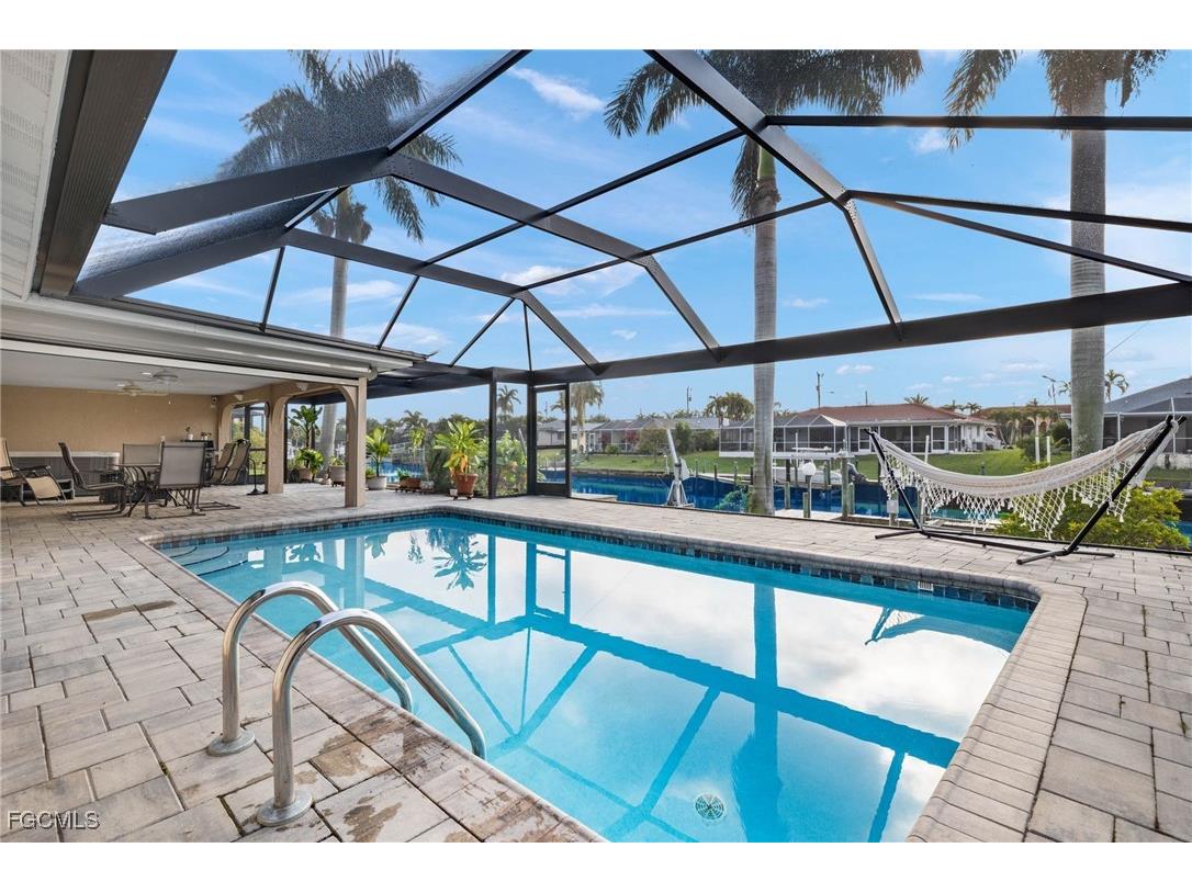 2236 SE 27th Street Cape Coral FL 33904 2025003975 image1