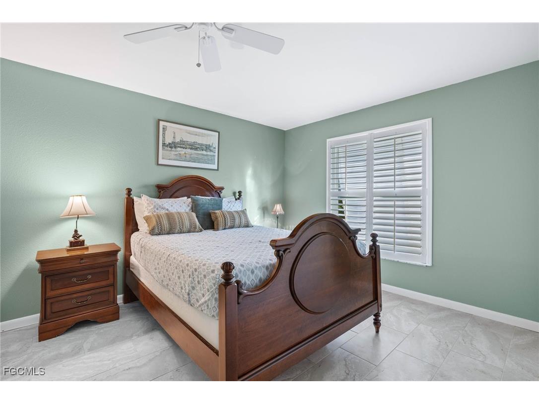 2236 SE 27th Street Cape Coral FL 33904 2025003975 image12