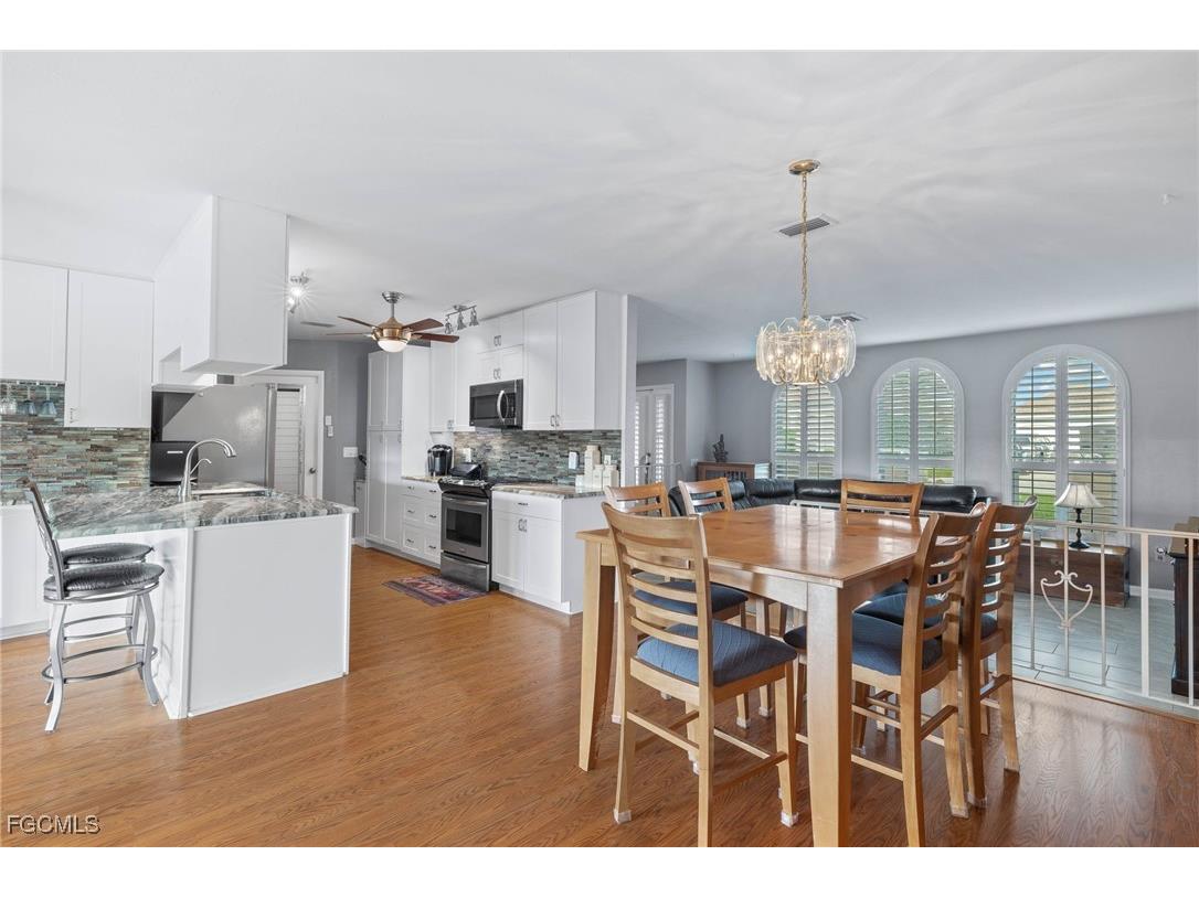 2236 SE 27th Street Cape Coral FL 33904 2025003975 image8