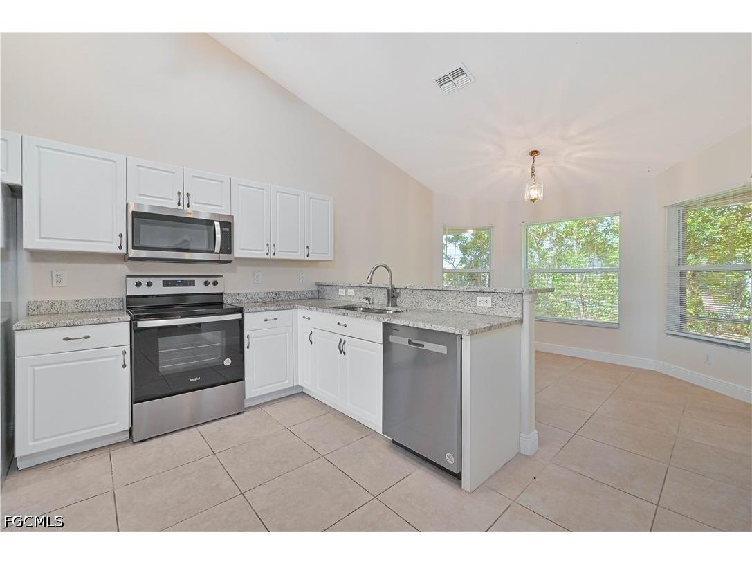 2236 SW 14th Place Cape Coral FL 33991 2026018320 image20