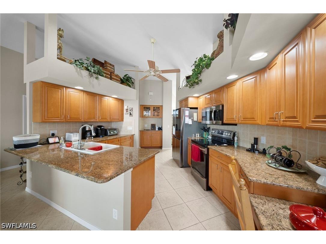22361 Fountain Lakes Boulevard Estero FL 33928 226017440 image12