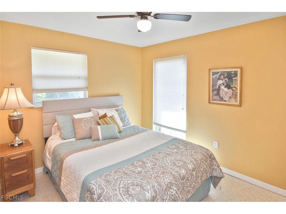 2237 Flora Avenue Fort Myers FL 33907 2026011254 image19