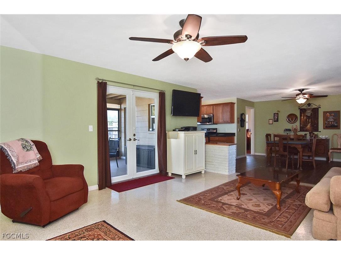 2237 Flora Avenue Fort Myers FL 33907 2026011254 image2