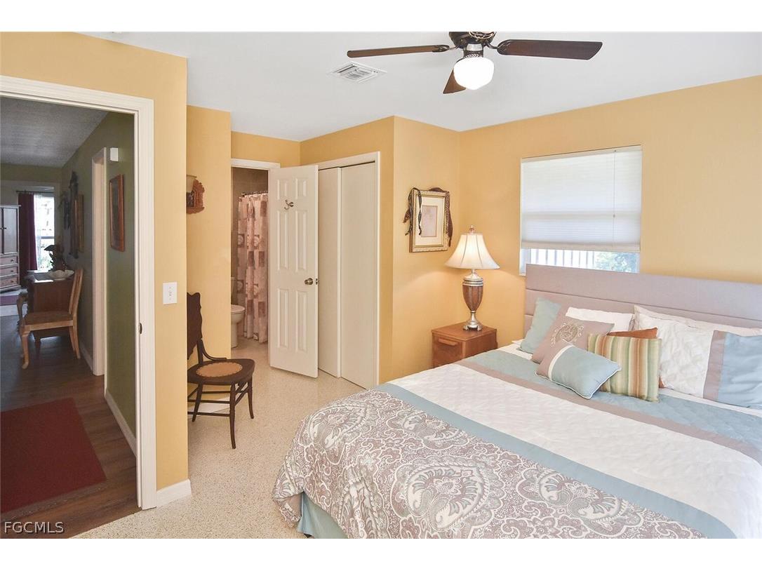 2237 Flora Avenue Fort Myers FL 33907 2026011254 image20
