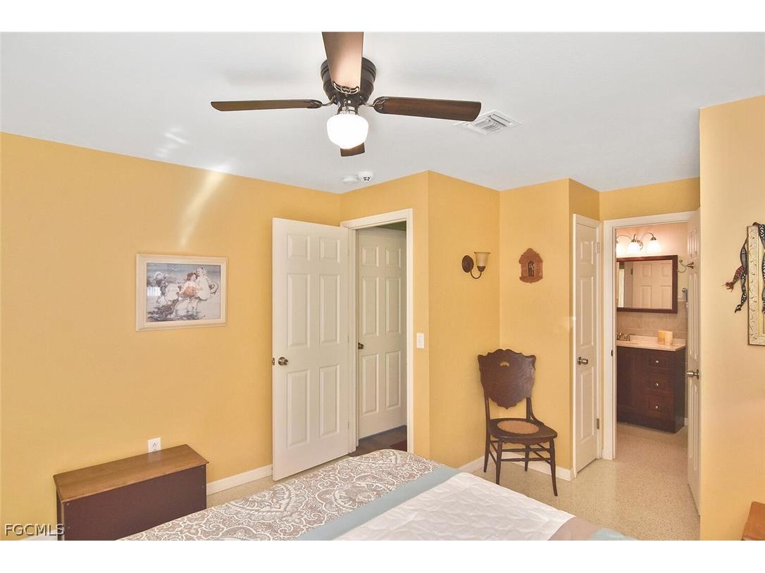 2237 Flora Avenue Fort Myers FL 33907 2026011254 image21