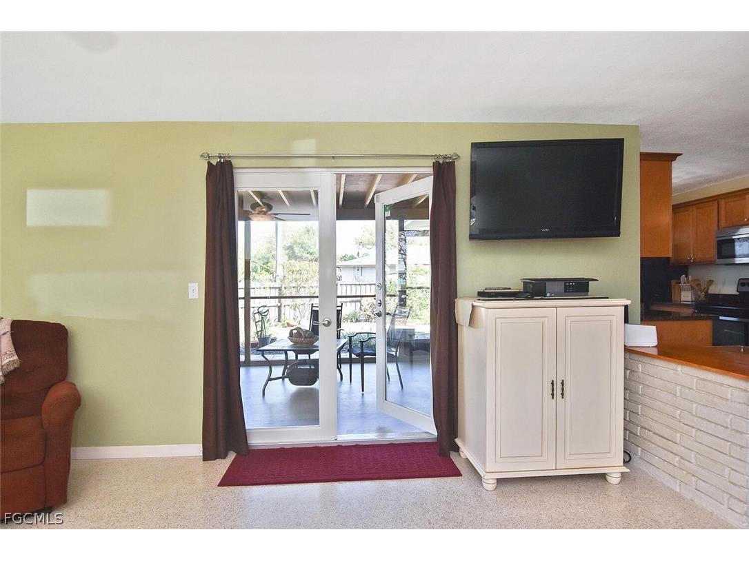 2237 Flora Avenue Fort Myers FL 33907 2026011254 image8