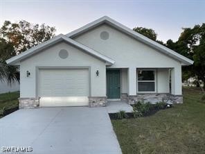 2237 Henderson Avenue Fort Myers FL 33916 225033758 image1