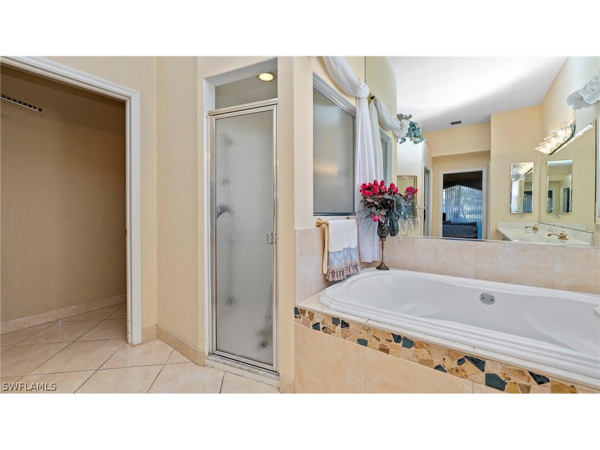 2237 Heritage Greens Drive Naples FL 34119 226006739 image31