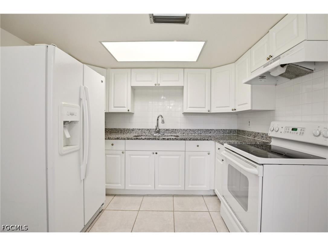 2237 Iris Way Fort Myers FL 33905 2026024120 image14