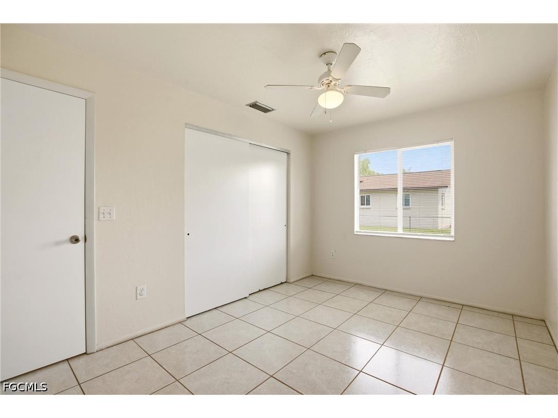 2237 Iris Way Fort Myers FL 33905 2026024120 image23