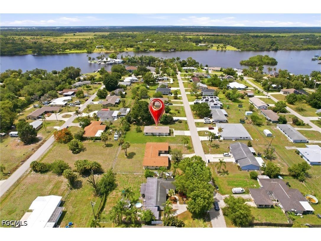 2237 Iris Way Fort Myers FL 33905 2026024120 image34