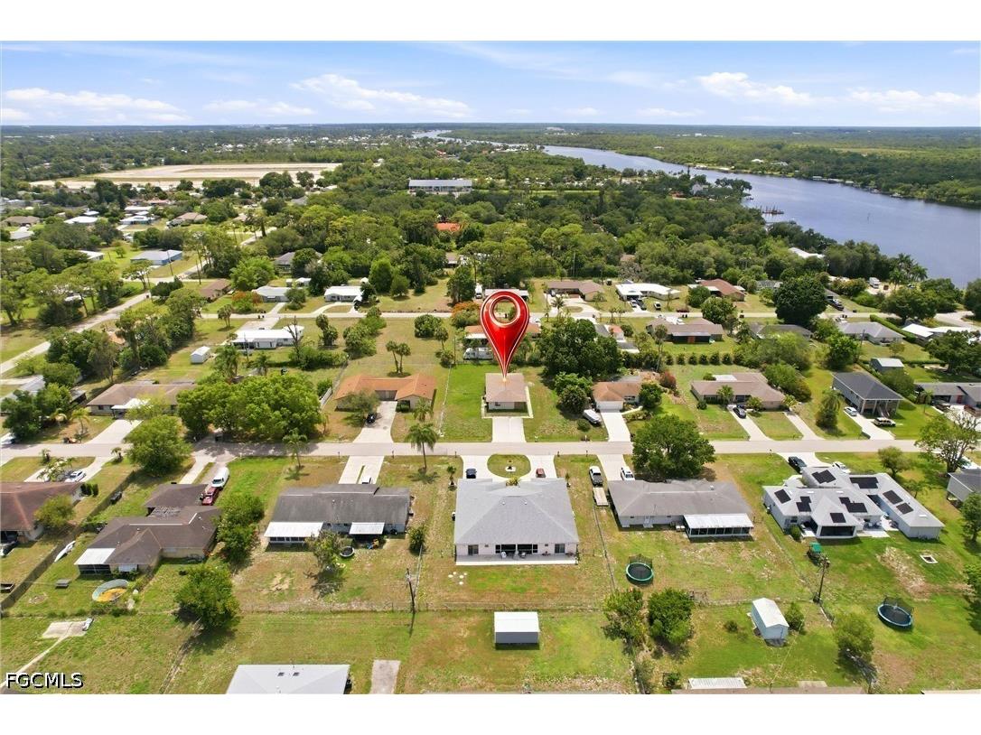 2237 Iris Way Fort Myers FL 33905 2026024120 image36