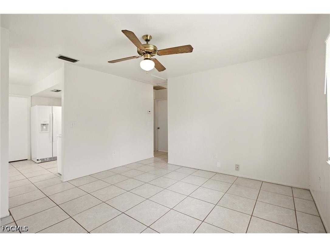 2237 Iris Way Fort Myers FL 33905 2026024120 image8