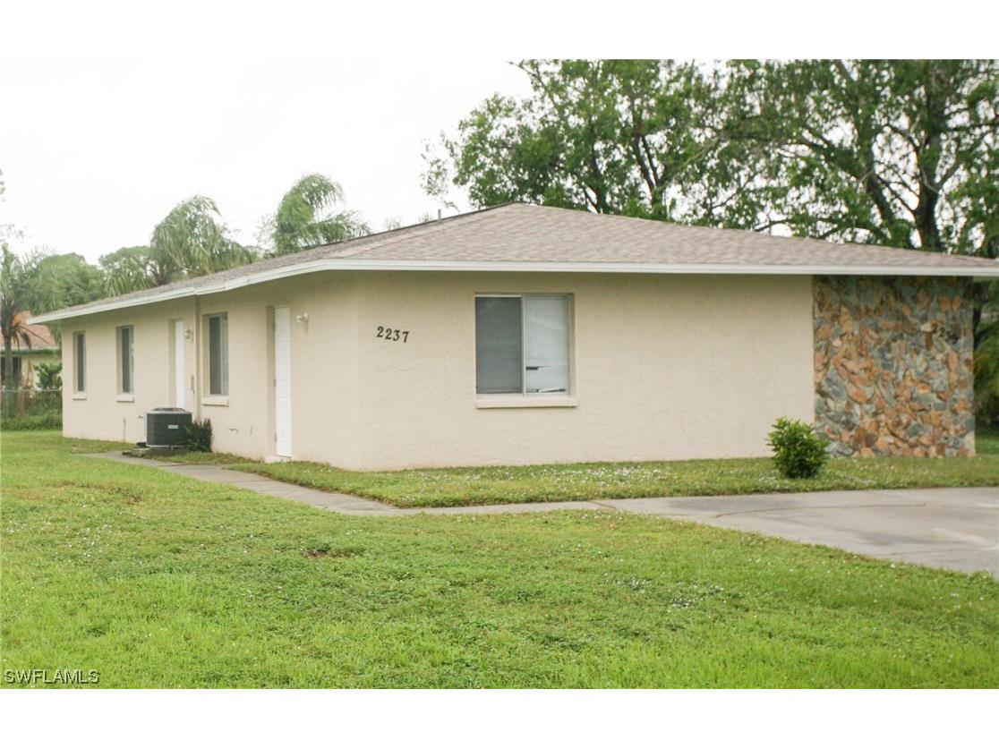 2237 Iris Way Fort Myers FL 33905 223041269 image1