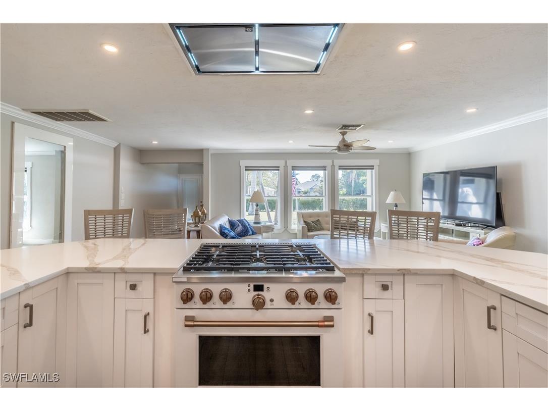 2237 Kings Lake Boulevard Naples FL 34112 225069632 image1