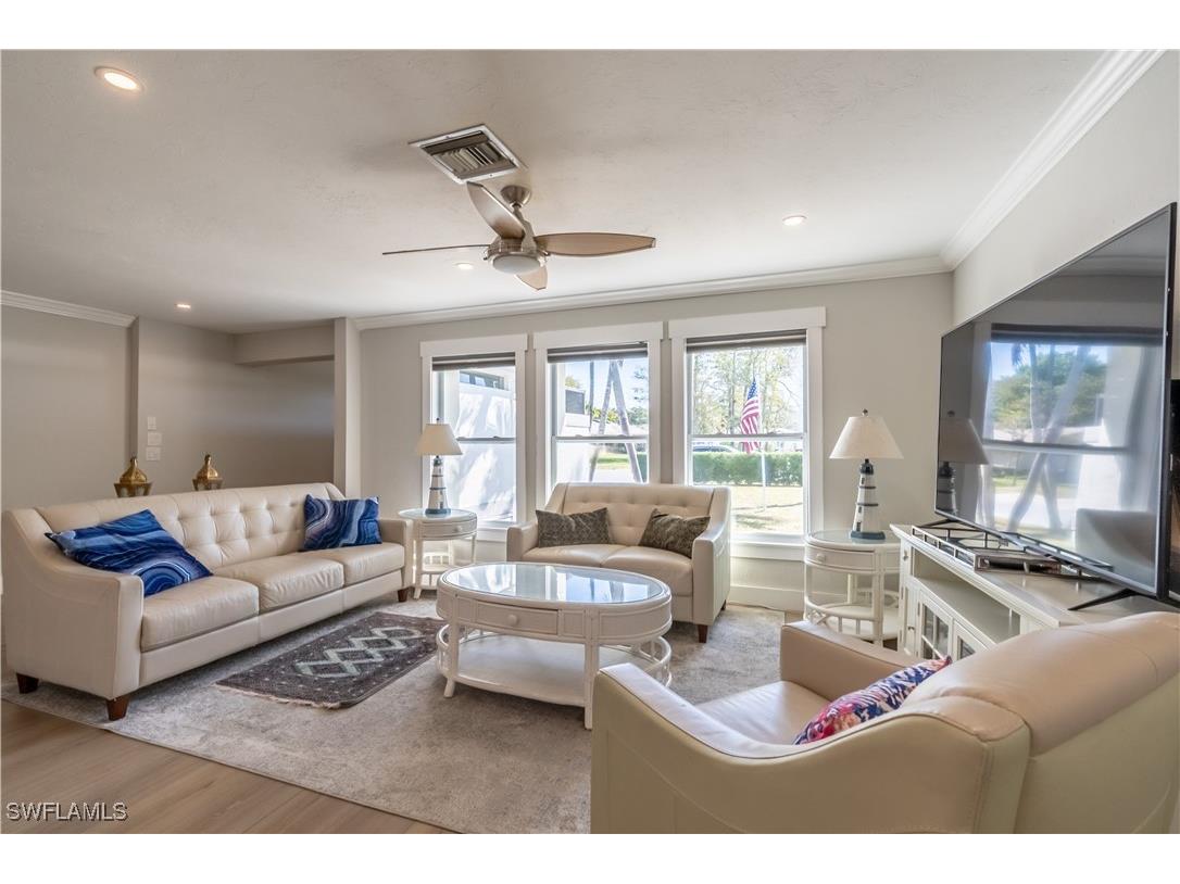 2237 Kings Lake Boulevard Naples FL 34112 225069632 image13