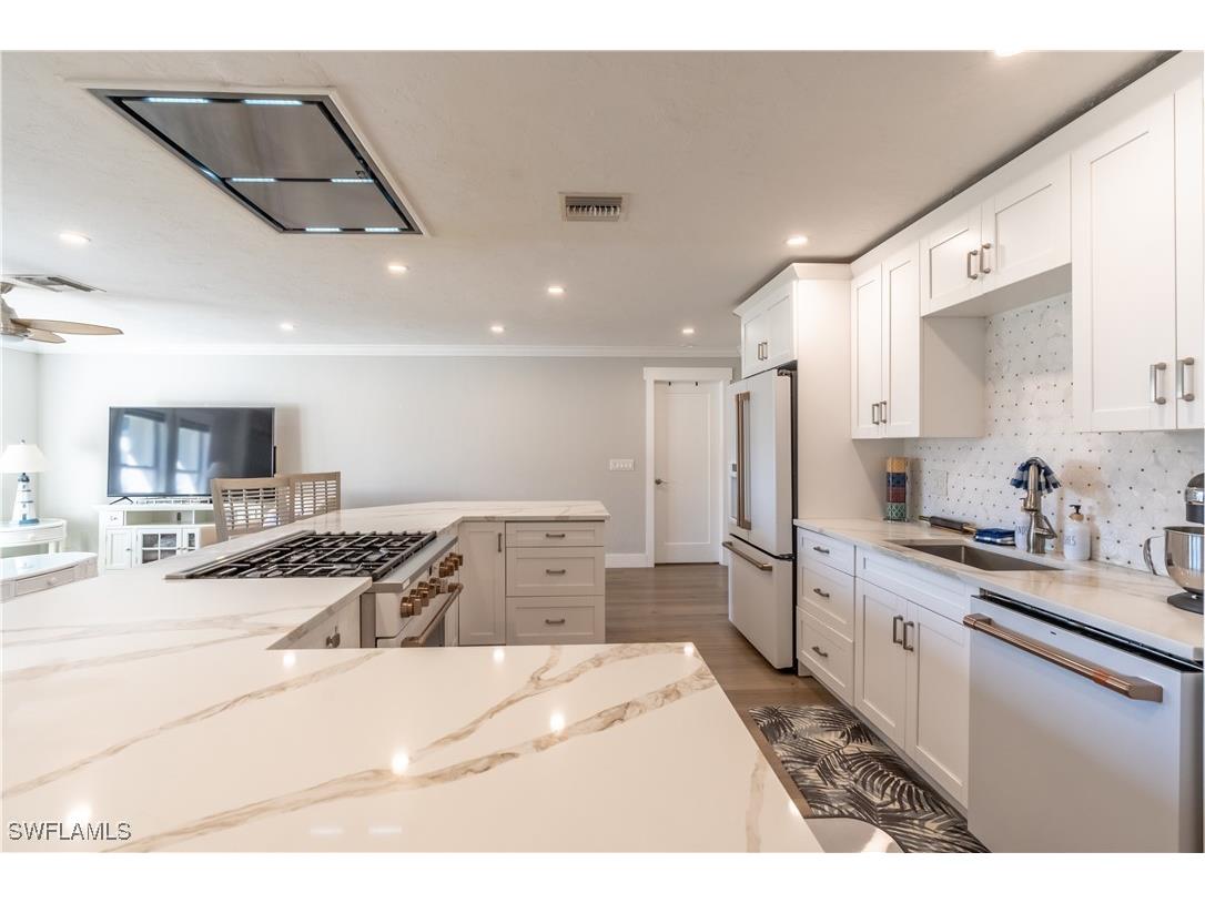 2237 Kings Lake Boulevard Naples FL 34112 225069632 image4