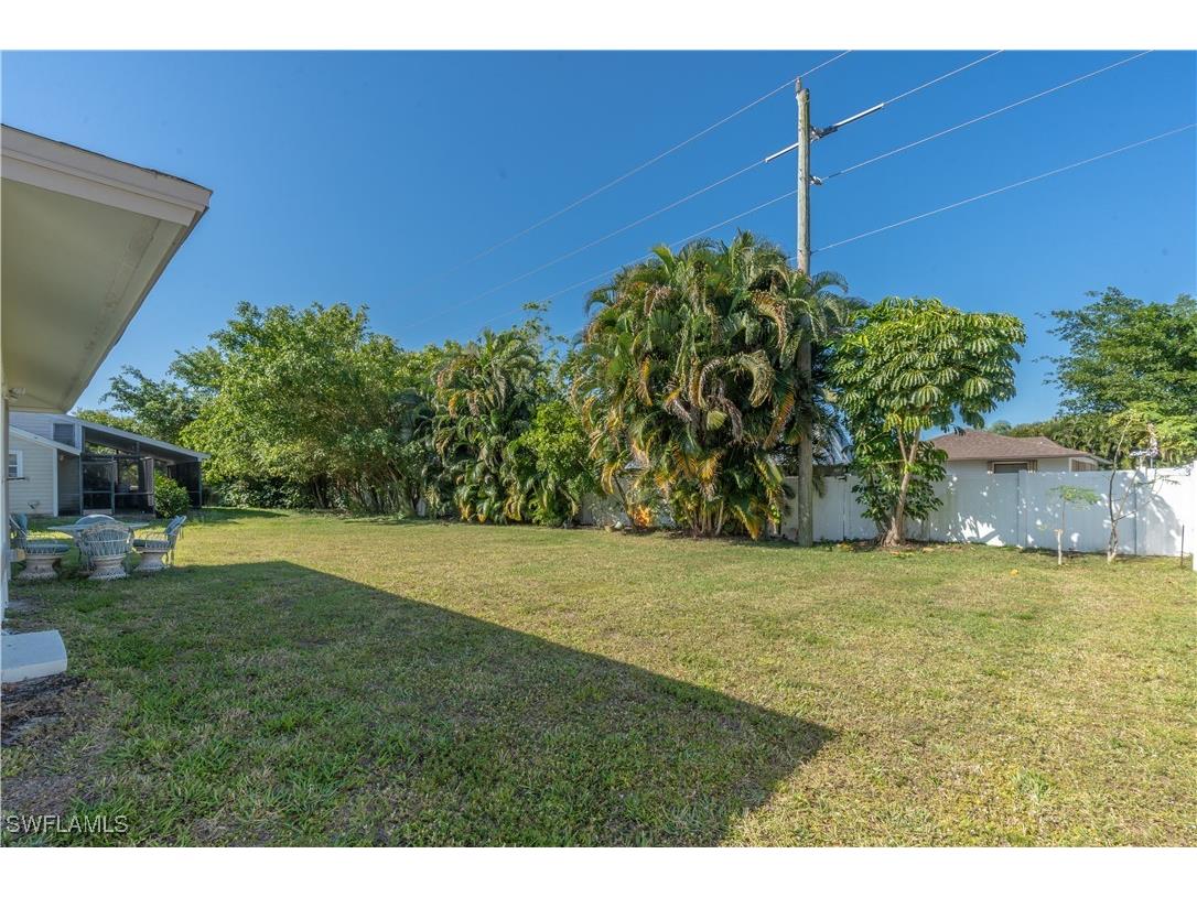 2237 Kings Lake Boulevard Naples FL 34112 225069632 image44