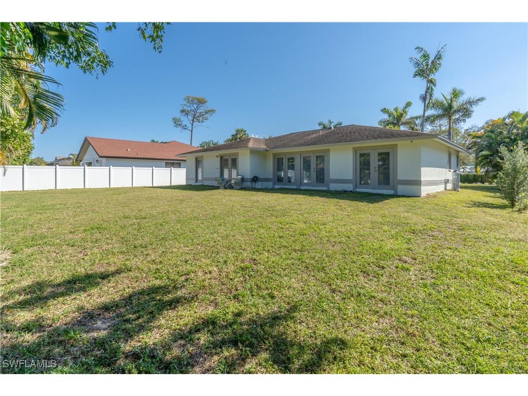 2237 Kings Lake Boulevard Naples FL 34112 225069632 image47