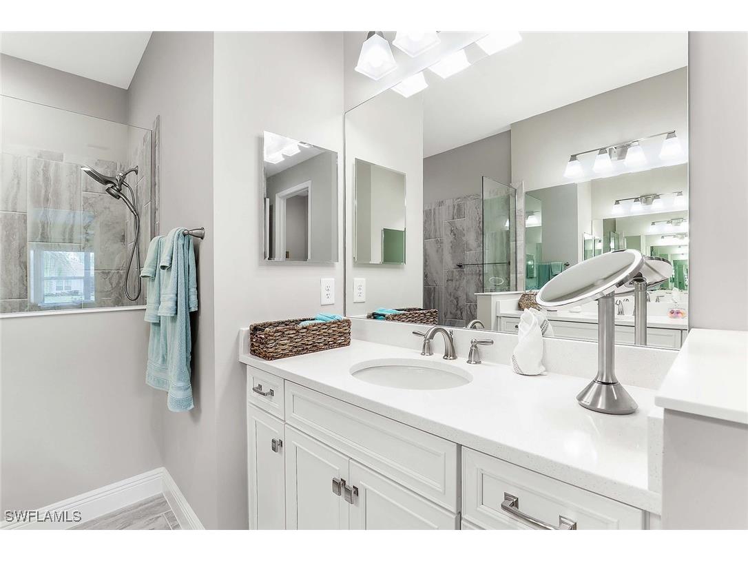 2238 Marquesa Circle Naples FL 34112 225056148 image26