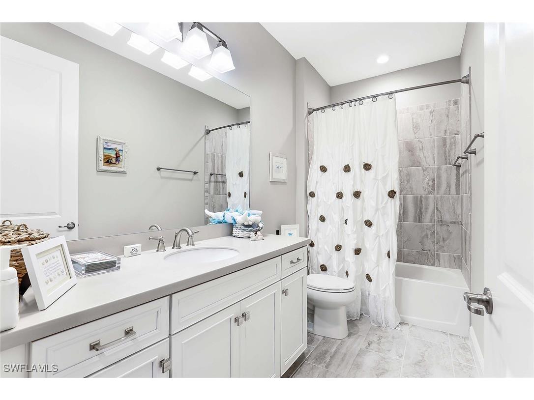 2238 Marquesa Circle Naples FL 34112 225056148 image27