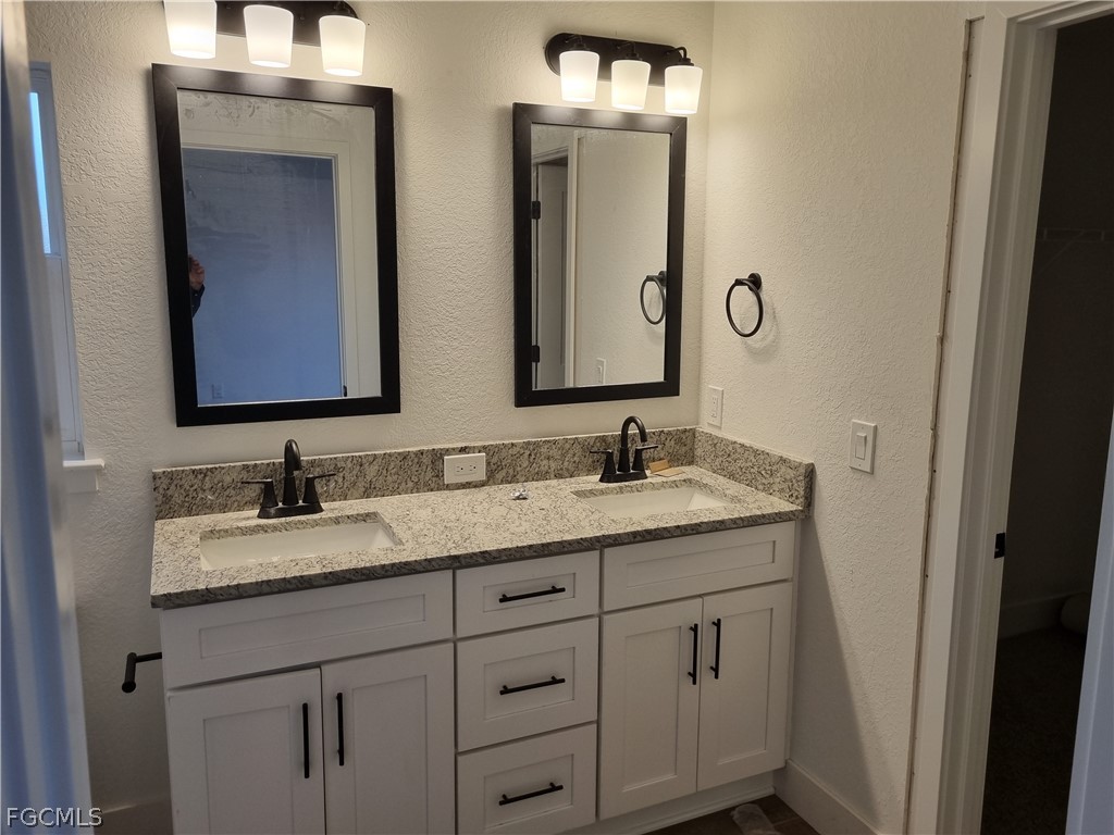 2238 NW 2nd Street Cape Coral FL 33993 2026006956 image18