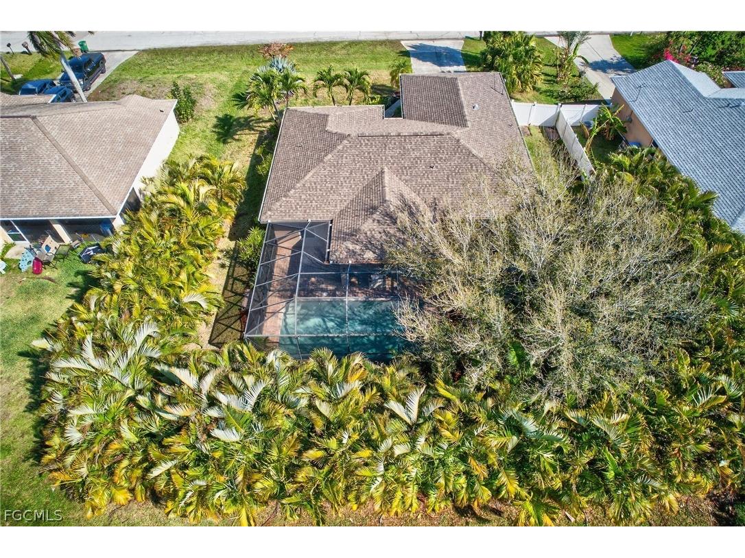 2238 NW 8th Terrace Cape Coral FL 33993 2026010959 image35