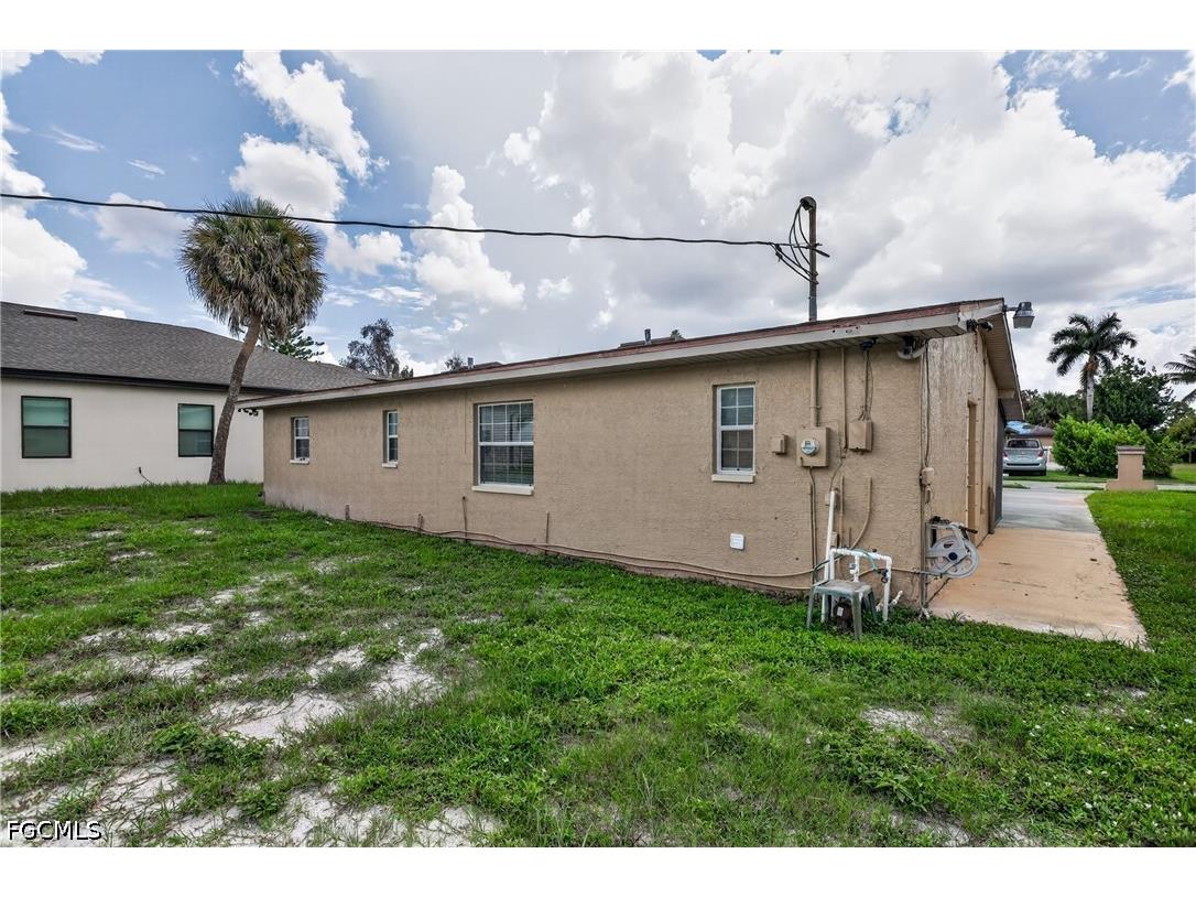 2238 Towles Street Fort Myers FL 33916 2026029693 image33