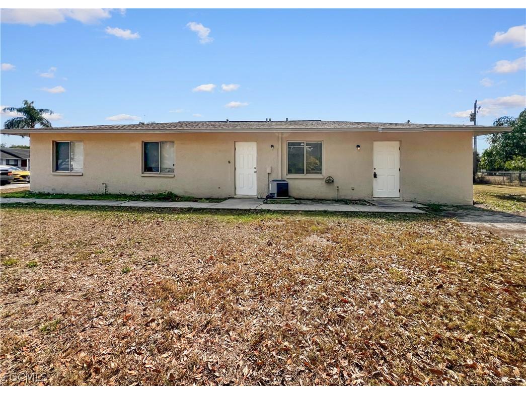 2239 Iris Way Fort Myers FL 33905 2026013579 image1