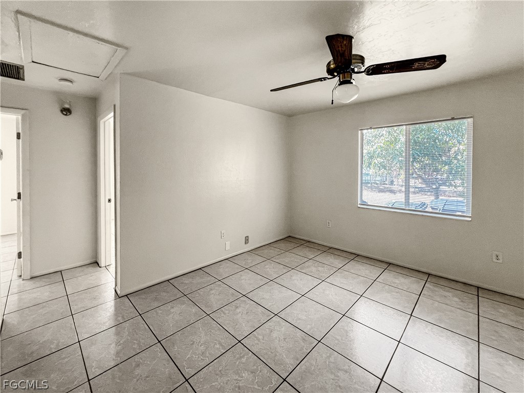 2239 Iris Way Fort Myers FL 33905 2026013579 image8