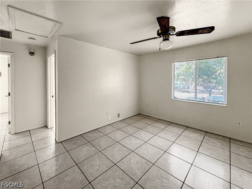 2239 Iris Way Fort Myers FL 33905 2026017973 image8