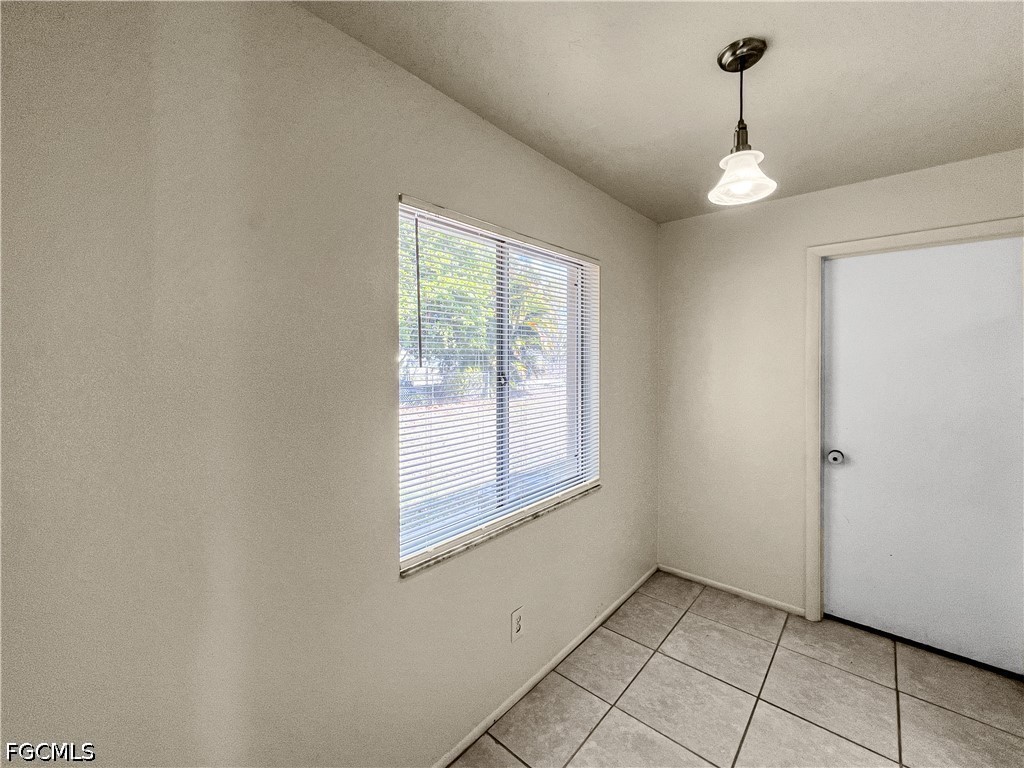 2239 Iris Way Fort Myers FL 33905 2026017973 image9