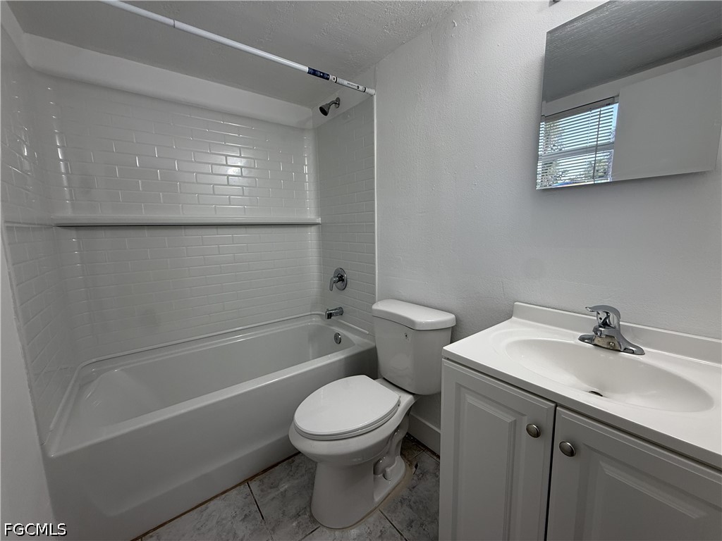 2239 Jackson Street #2265 Fort Myers FL 33901 2026004306 image7