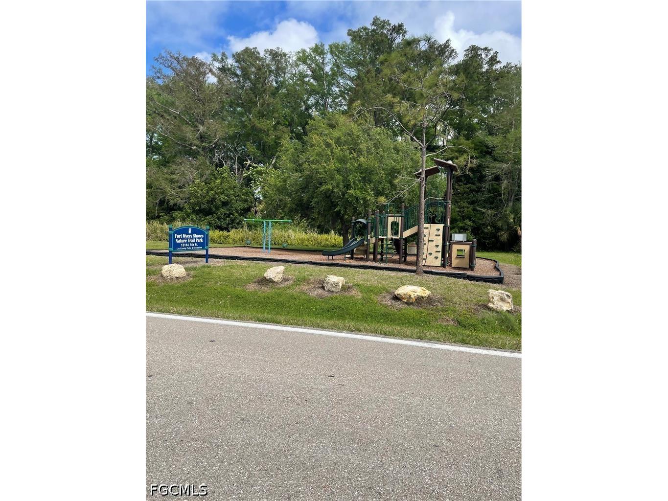 2239 Lotus Road Fort Myers FL 33905 2026015214 image19