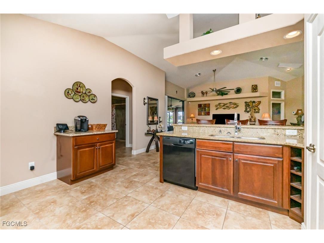 2239 Old Burnt Store Road N Cape Coral FL 33993 2025013109 image5