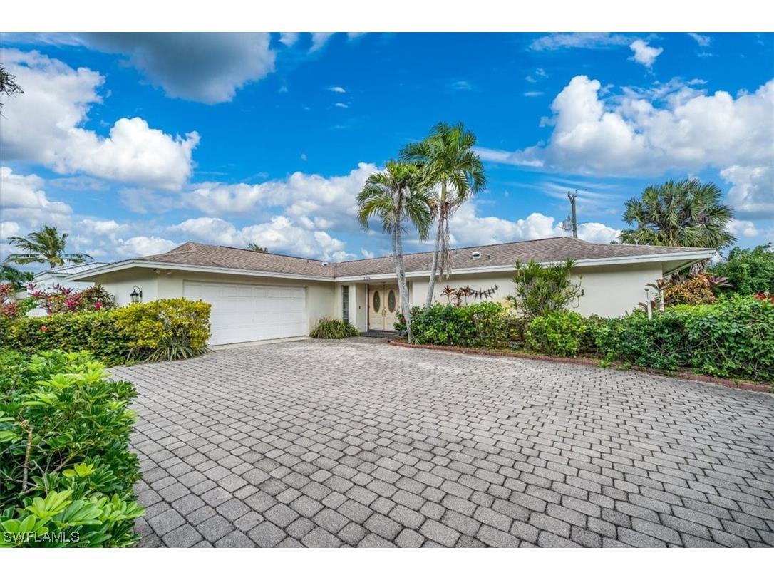 224 Burning Tree Drive Naples FL 34105 224004559 image1