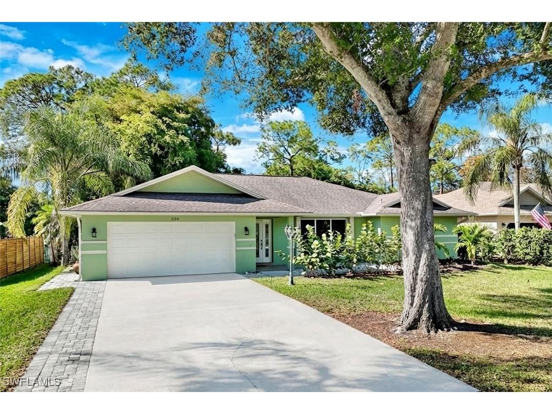224 Channing Court Naples FL 34110 226000510 image1