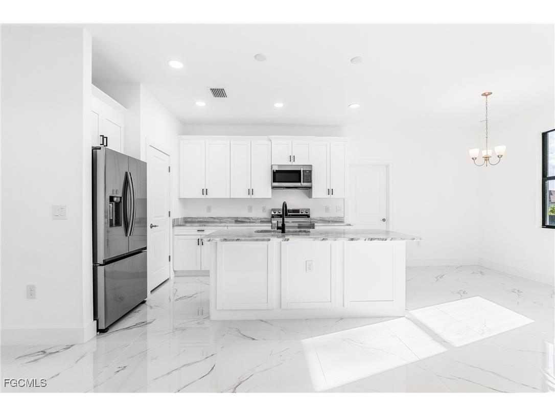 224 Lomax Avenue S Lehigh Acres FL 33974 2025014011 image10