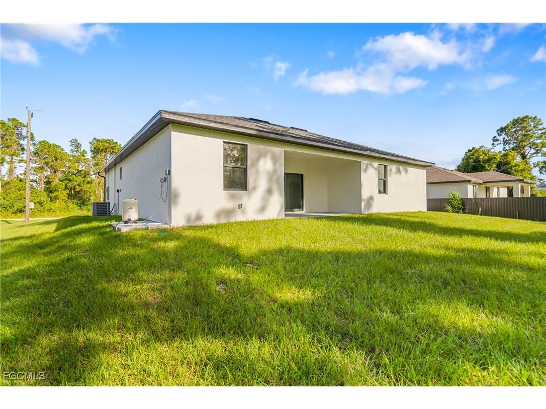 224 Lomax Avenue S Lehigh Acres FL 33974 2025014011 image46