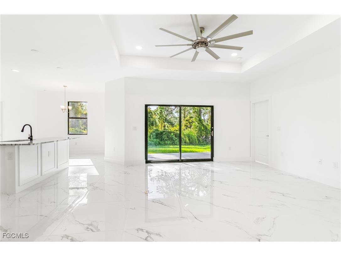 224 Lomax Avenue S Lehigh Acres FL 33974 2025014011 image5