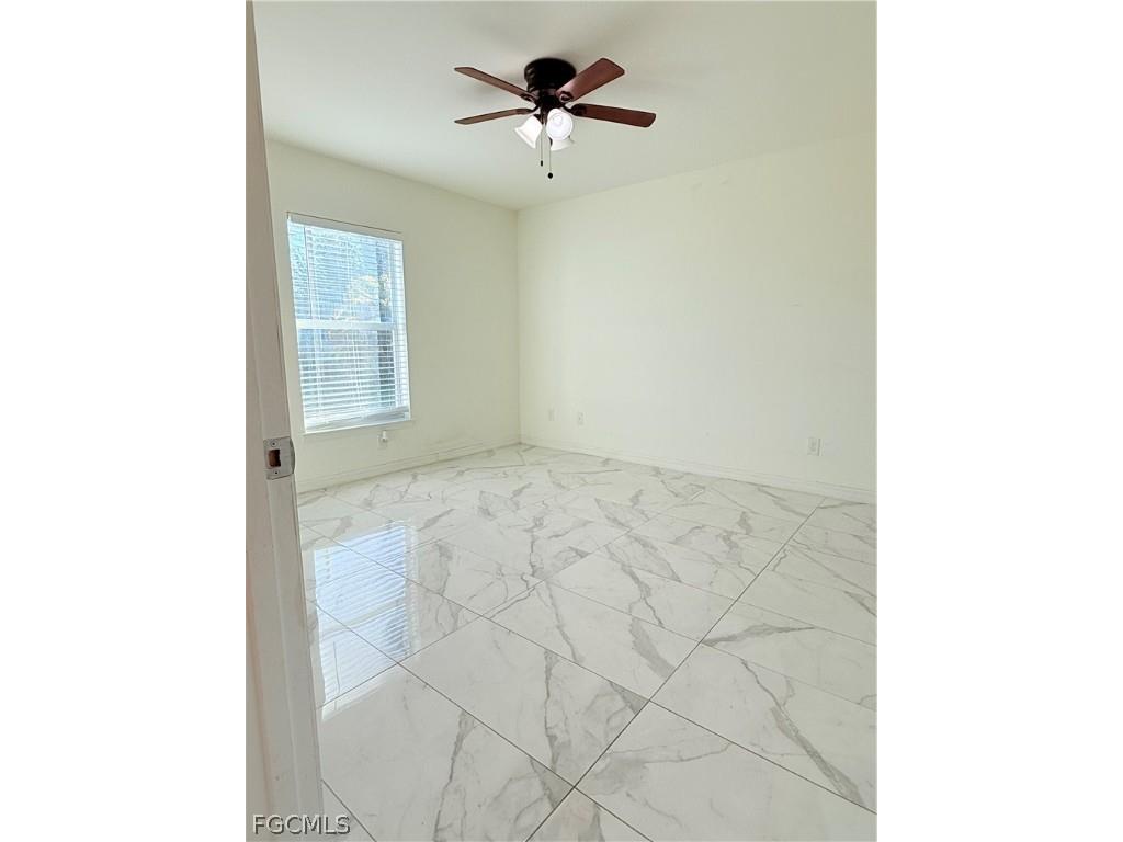 224 NE 24th Terrace Cape Coral FL 33909 2026010758 image6