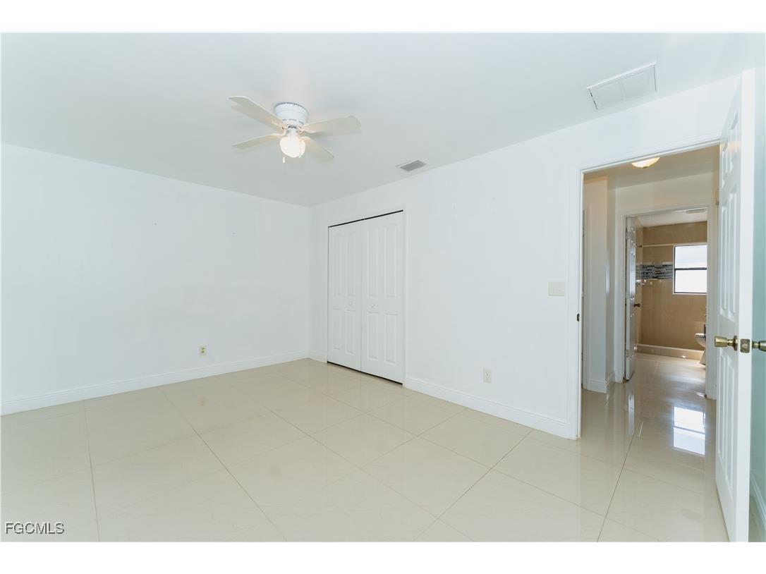 224 NE 9th Terrace Cape Coral FL 33909 2025017712 image34