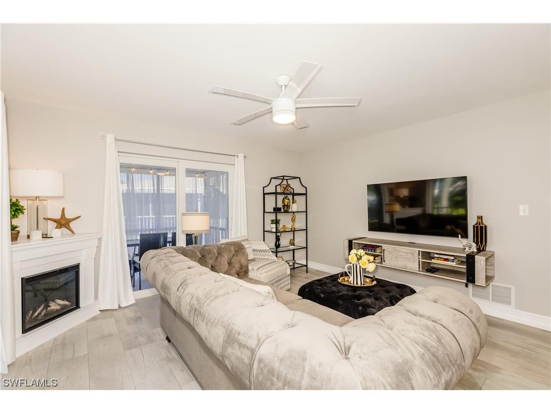 224 Palm Drive #46-8 Naples FL 34112 224015636 image1